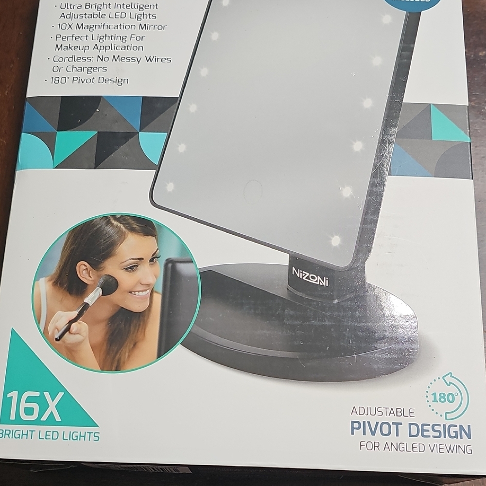 Nizoni Wireless LED Vanity Mirror - Picture 3 of 7